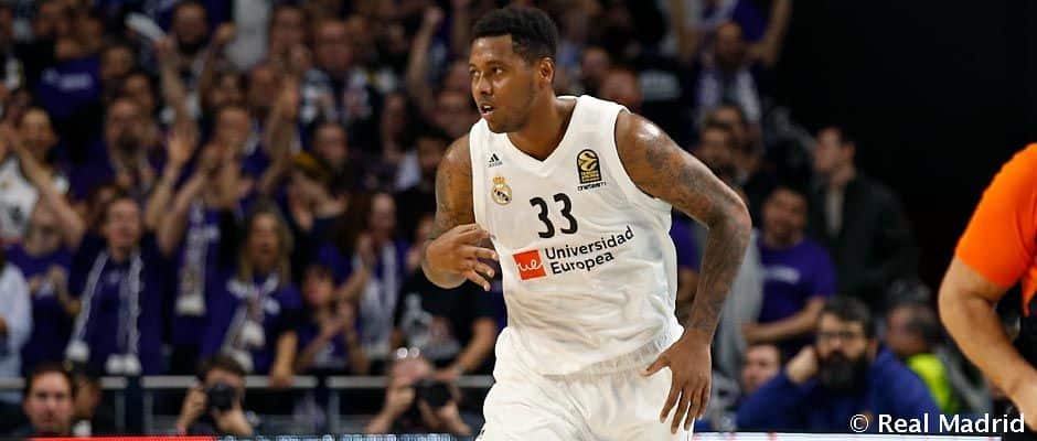 Trey Thompkins celebra un triple en un partido con el Real Madrid. Foto: Real Madrid.