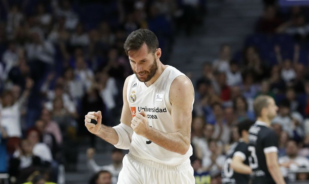 Rudy Fernández celebra un triple en un Real Madrid - Monbus Obradoiro. Foto: ACB.
