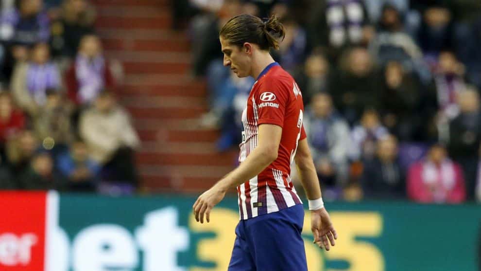 El Atlético pretende el fichaje de Gayá para sustituir a Filipe Luis