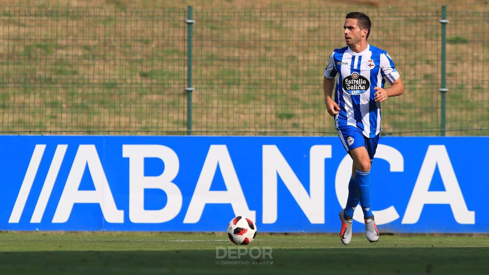 Quique Fronos en un partido en Abegondo (Foto: RC Deportivo)