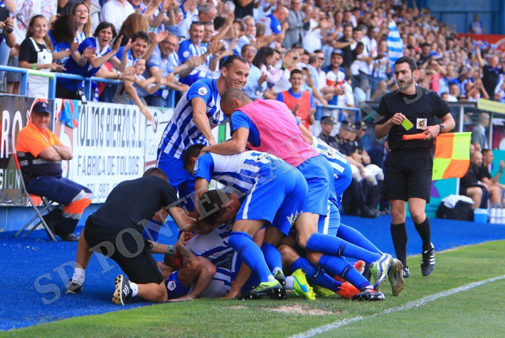 La Ponferradina se mete en segunda ronda del playoff. Vía: SD Ponferradina