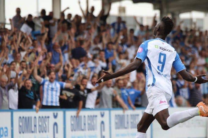 Nuha celebra el gol de la victoria