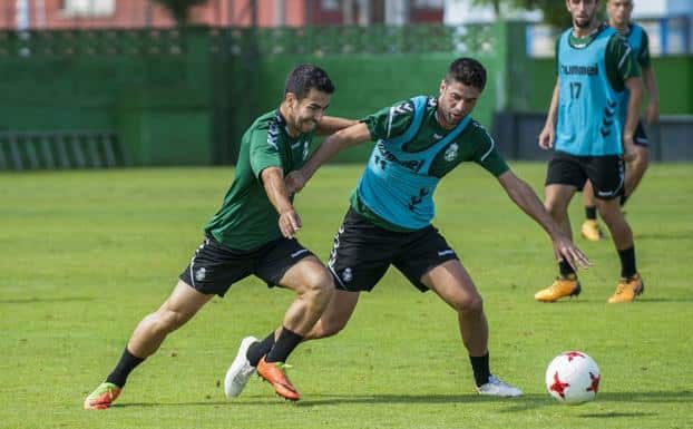 Gándara en un entrenamiento con el Racing