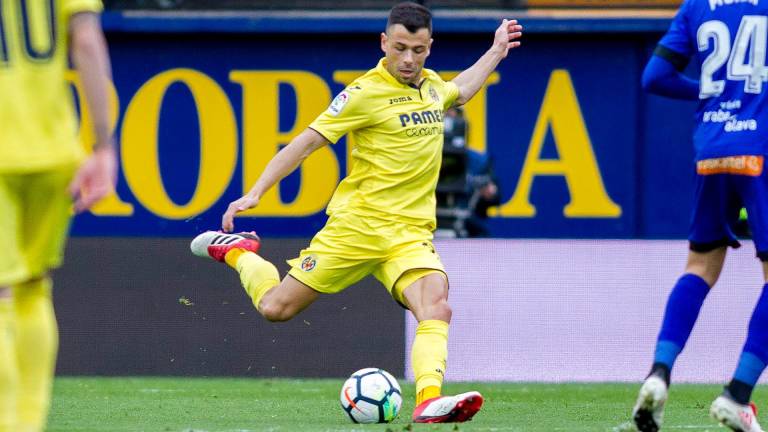 Javi Fuego en un partido con el Villarreal