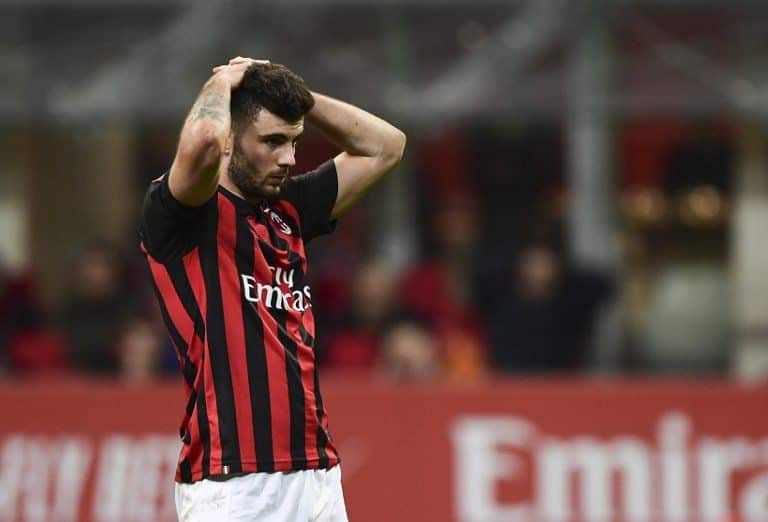 Patrick Cutrone después del último partido en Europa League del Milan (derrota contra Olympiacos) – Foto destacada vía: www.estadio.ec