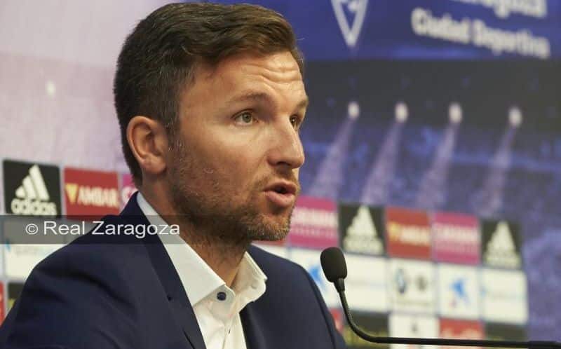 Arantegui durante una rueda de prensa | Imagen: Real Zaragoza