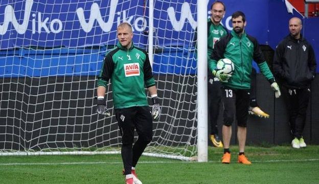 Los tres guardametas que hasta ahora era armeros | Imagen: SD Eibar
