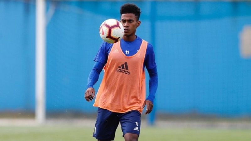 Yoel Bárcenas en un entrenamiento (Foto: Real Oviedo)