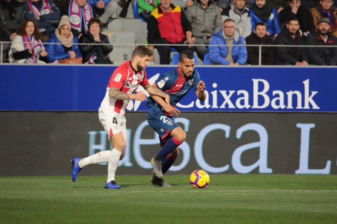 Yangel Herrera con el Huesca