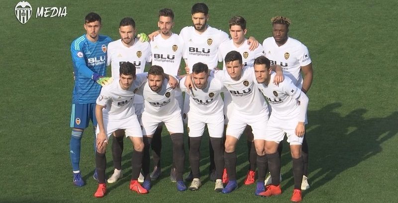 Fernando Román en el once inicial del Valencia Mestalla | Imagen: Valencia CF