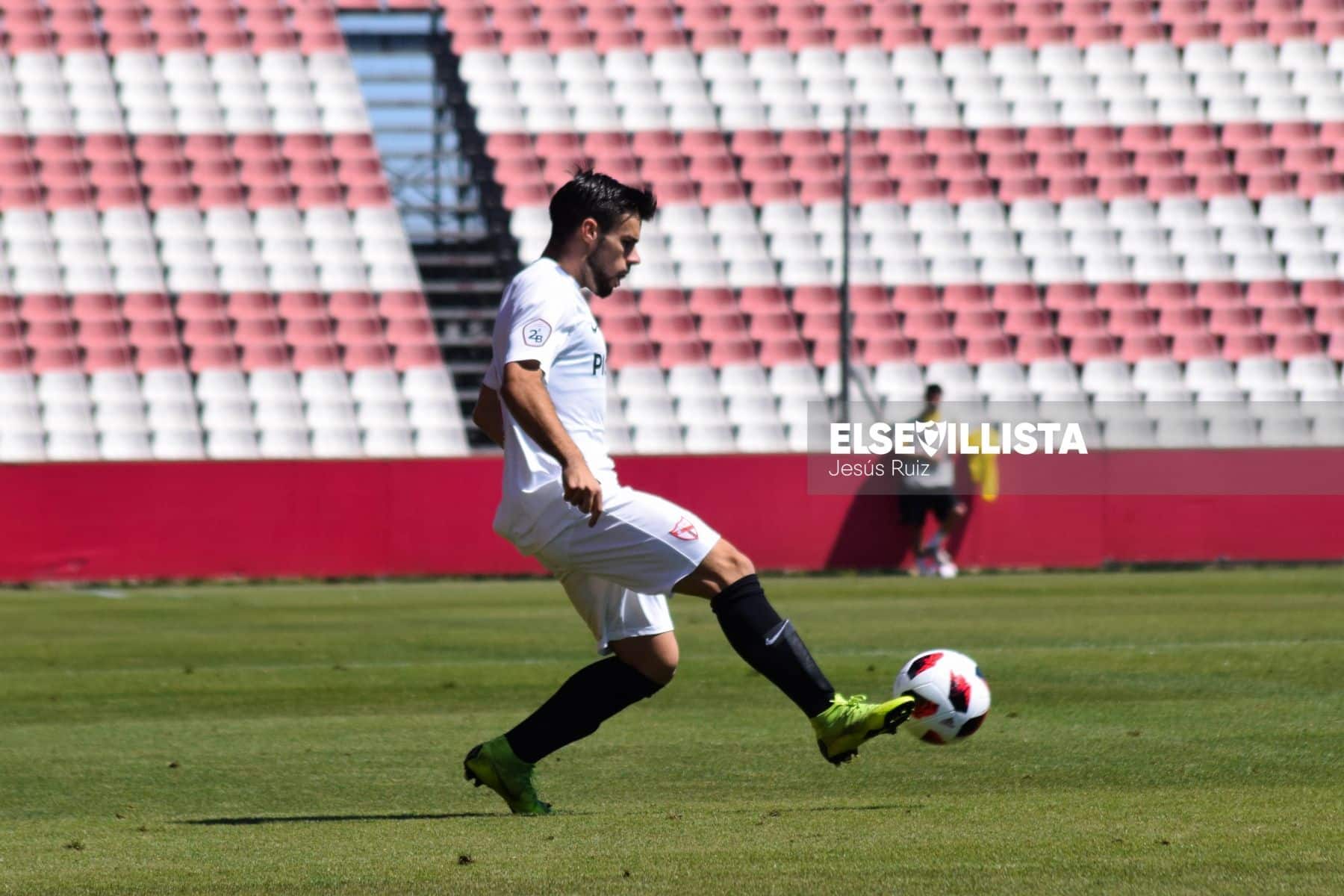 Miguel Ángel Cera en un encuentro con el Sevilla Atlético (Foto; Jesús Ruiz)