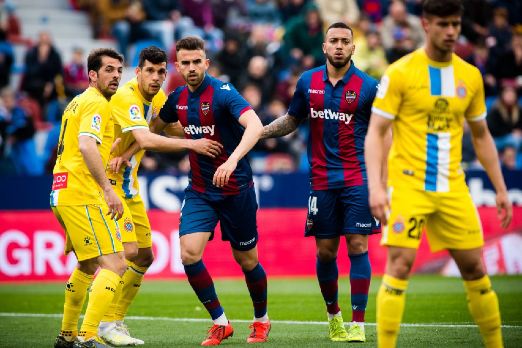 Vezo antes de marcar su tanto ante el Espanyol | Imagen: Levante UD