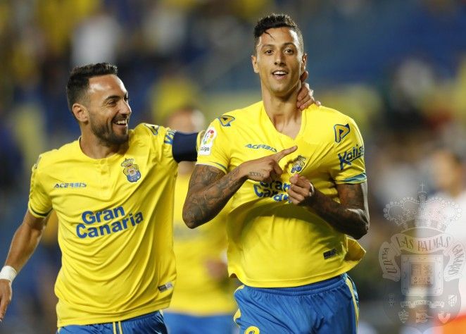 Maikel Mesa celebrando un gol el pasado curso