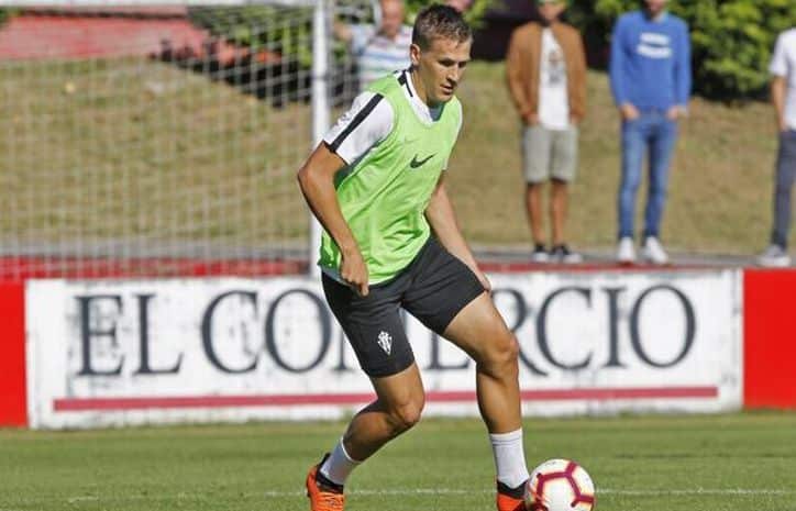 Robin Lod en un entrenamiento en Mareo