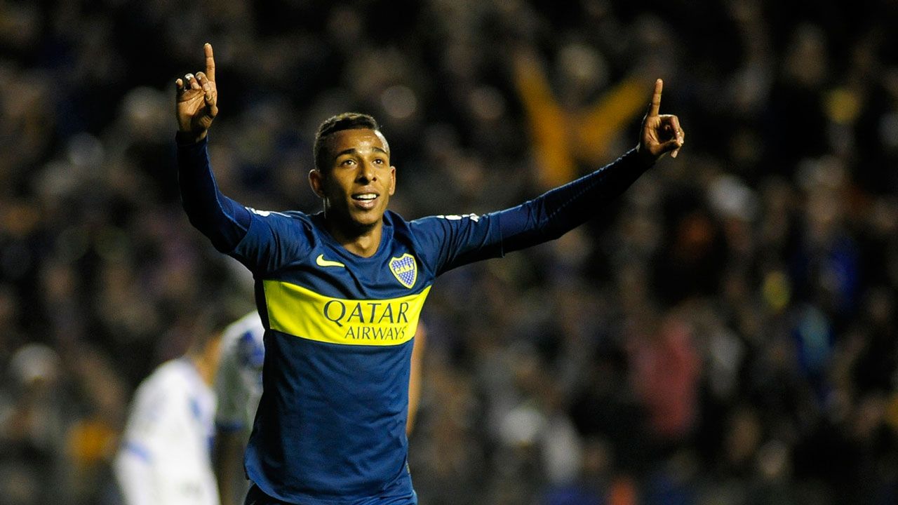 Sebastian Villa con Boca Juniors