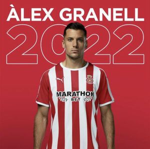 Àlex Granell en su renovación de contrato. Fuente: Girona FC