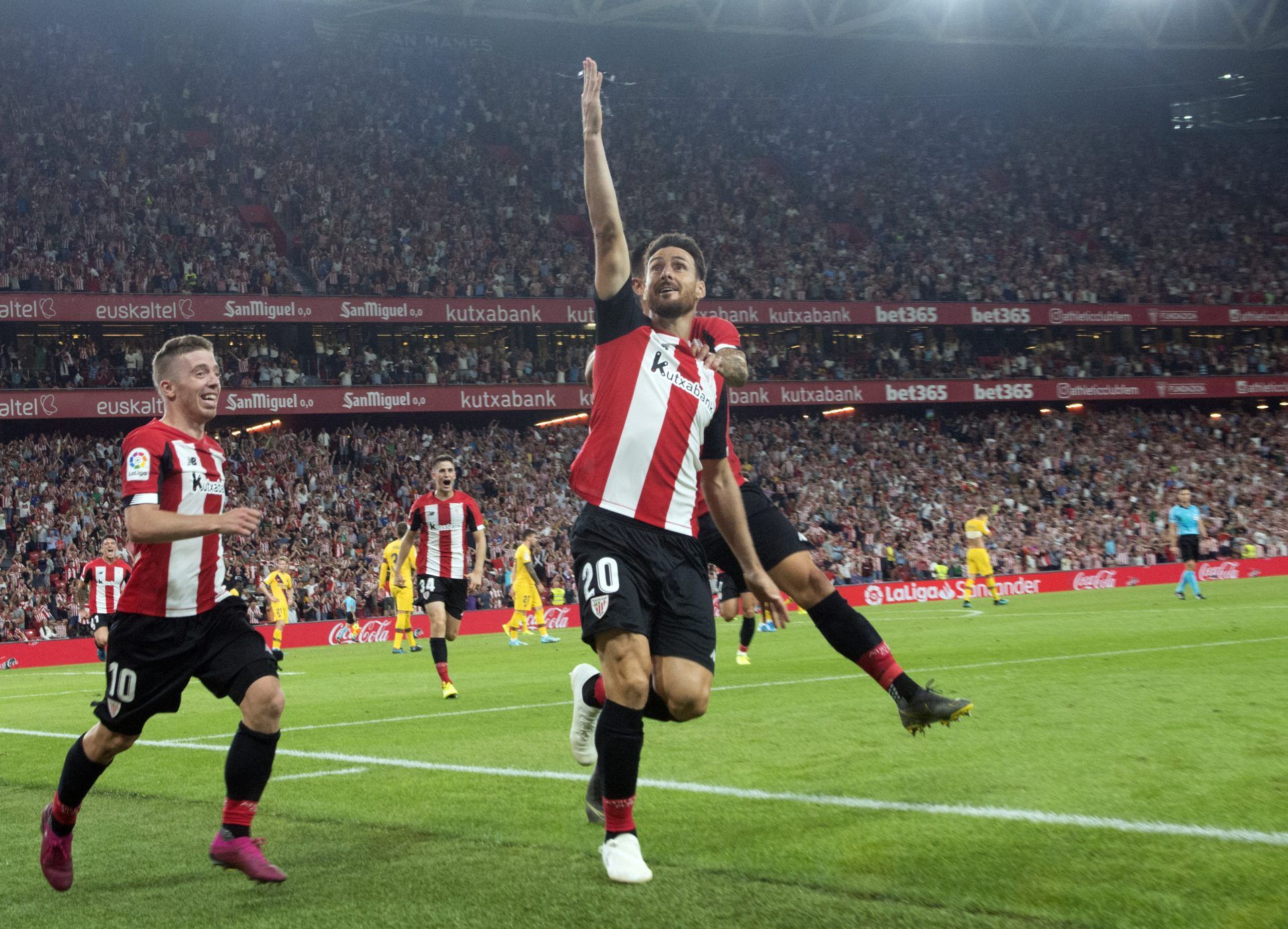 Celebración del gol de Aduriz / Página oficial del Athletic Club