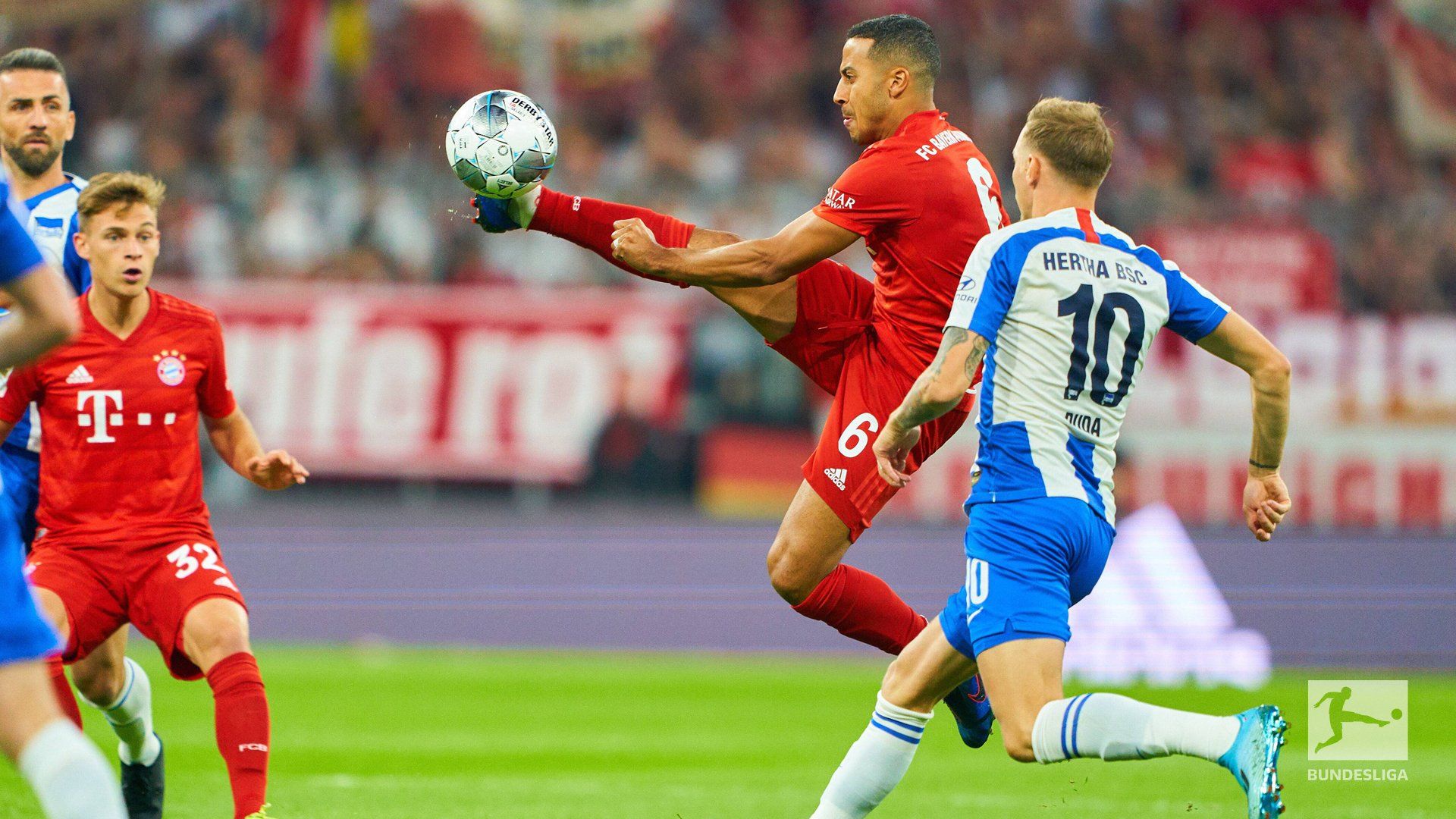 Bayern y Hertha empataron 2-2.Vía: Bundesliga.com