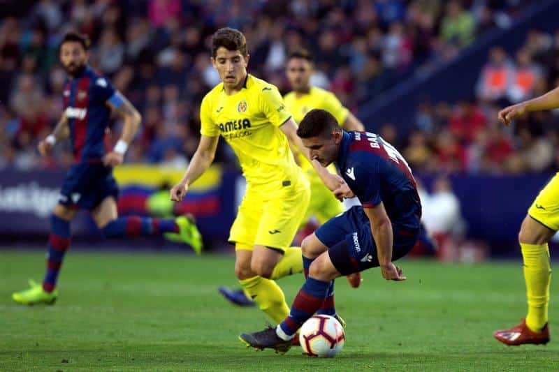 Cáseres en un partido contra el Huesca el pasado curso