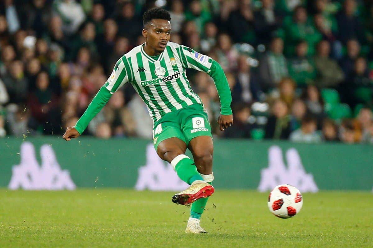 Wilfred Kaptoum en un partido con el Betis