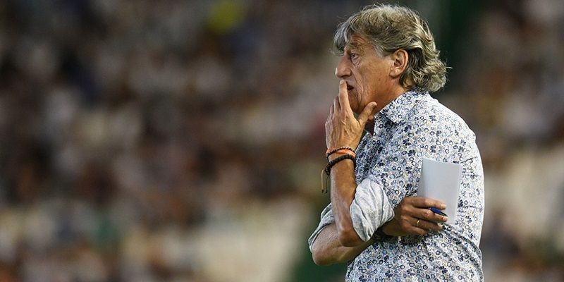 Enrique Martín durante su debut en el Arcángel | Imagen: Córdoba CF