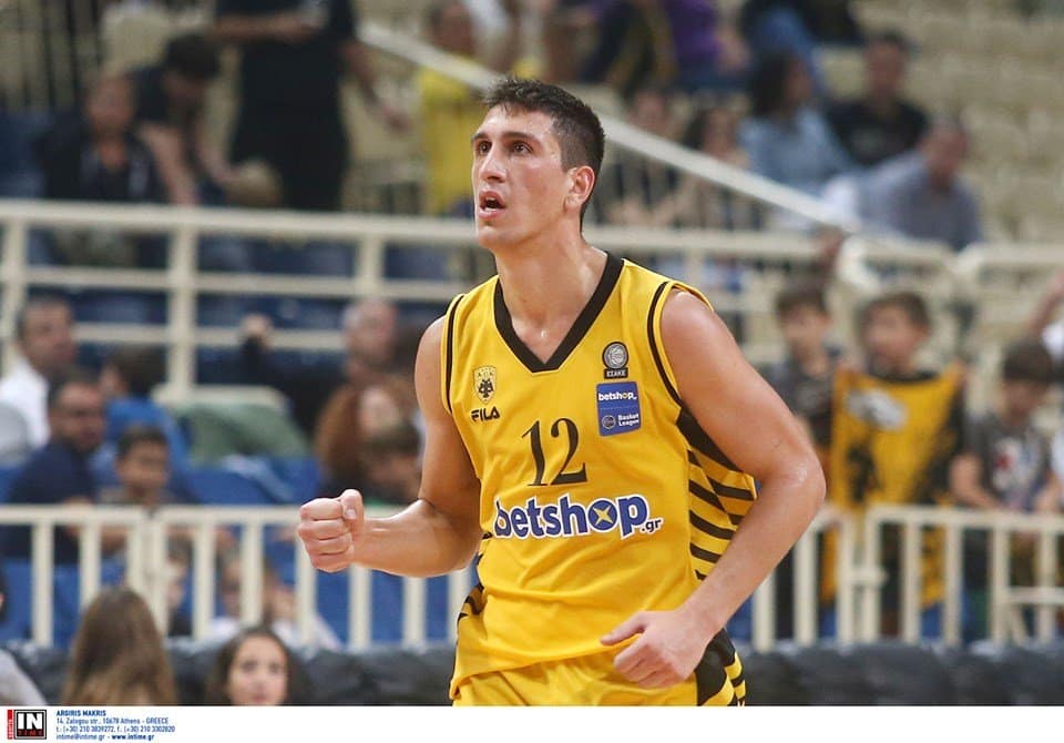 Giannoulis Larentzakis / aekbc.gr