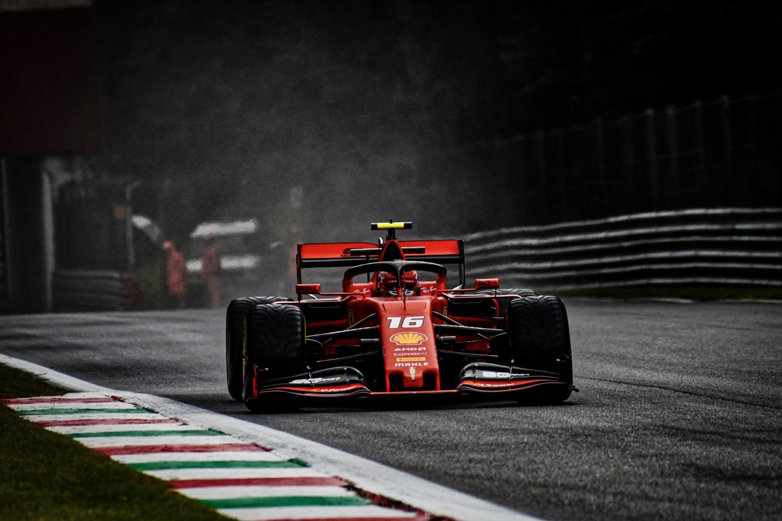 Imagen vía @Charles_Leclerc