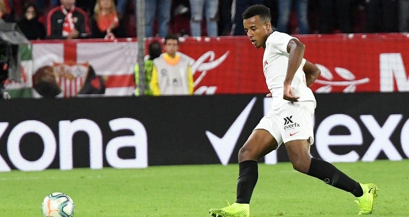 Koundé durante el encuentro frente al Levante UD | Imagen: Sevilla FC