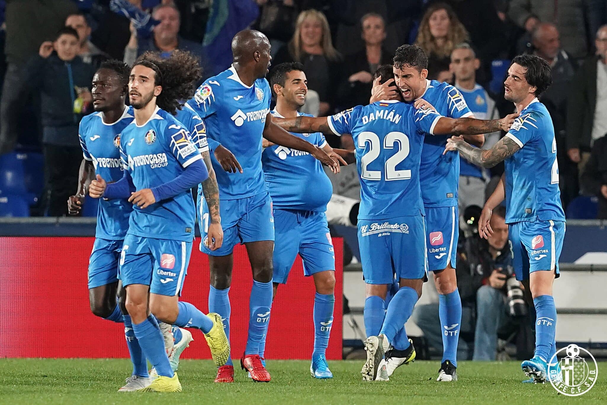Victoria muy importante para el conjunto de Bordalás. Imagen de la celebración de uno de los goles.
Fuente: www.getafecf.com