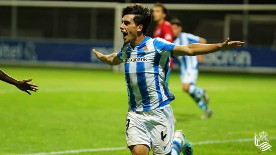 Lobete celebra el 1-0 en el encuentro