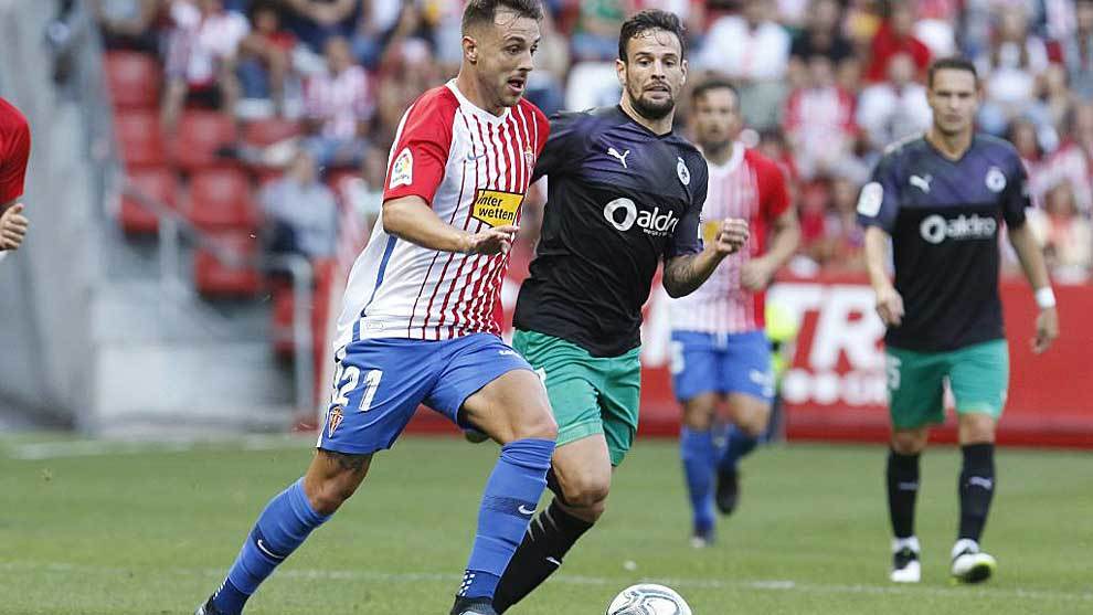 Álvaro Traver en el encuentro frente al Racing