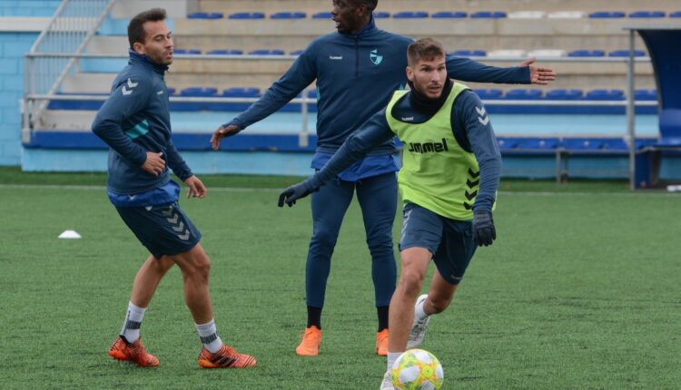 Entrenamiento durante la semana del CD Ebro