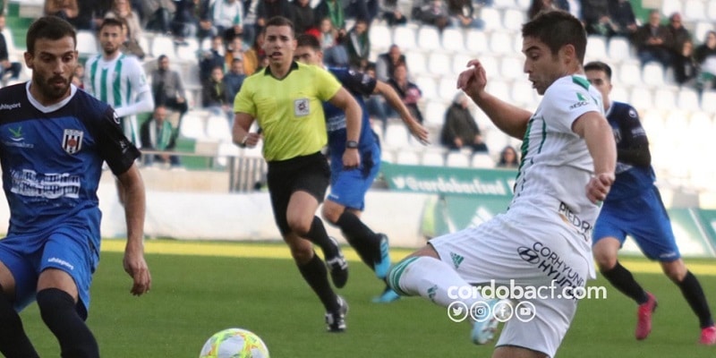 Instante de la primera mitad | Imagen: Córdoba CF