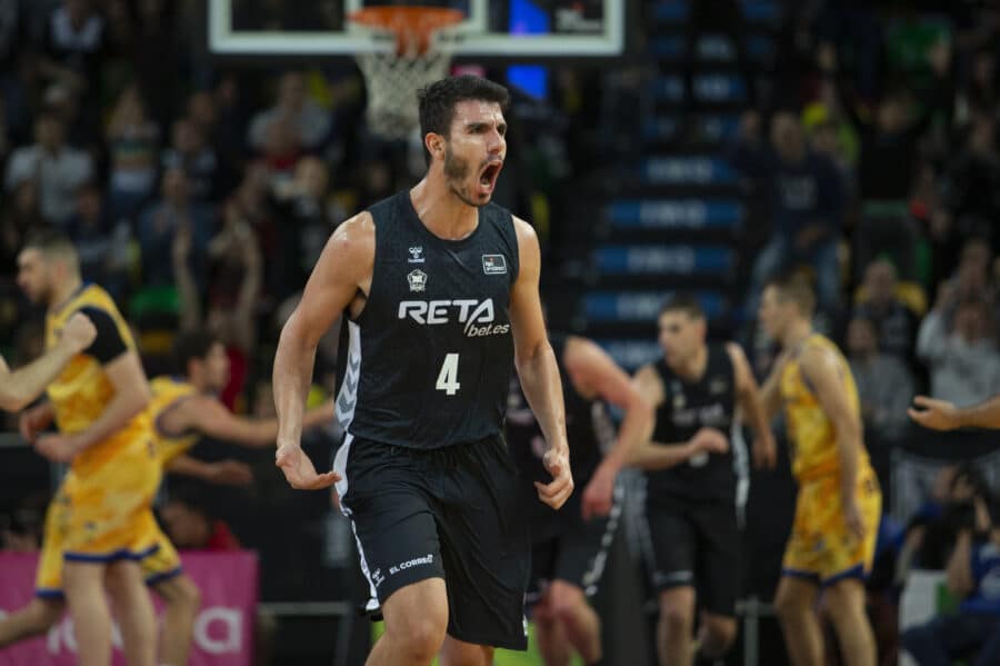 Sergio Rodríguez celebra una canasta en un RETAbet Bilbao Basket - Herbalife Gran Canaria. Foto: Liga Endesa.