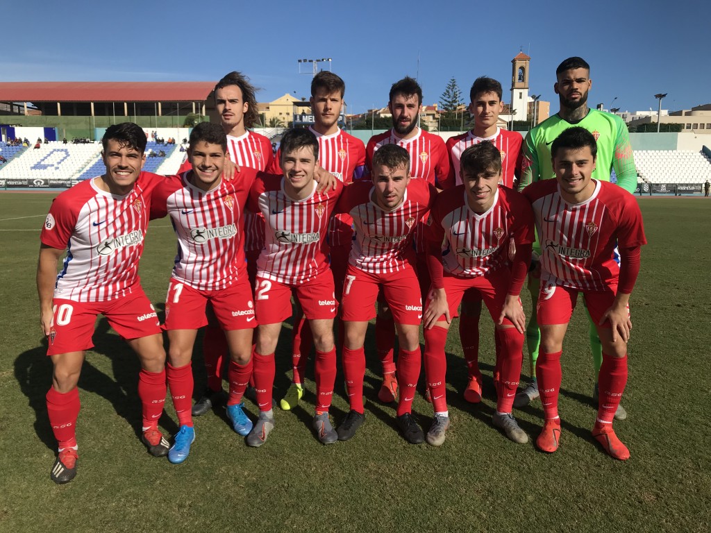 Once Titular del Sporting frente al Melilla | Fuente: Real Sporting de Gijón
