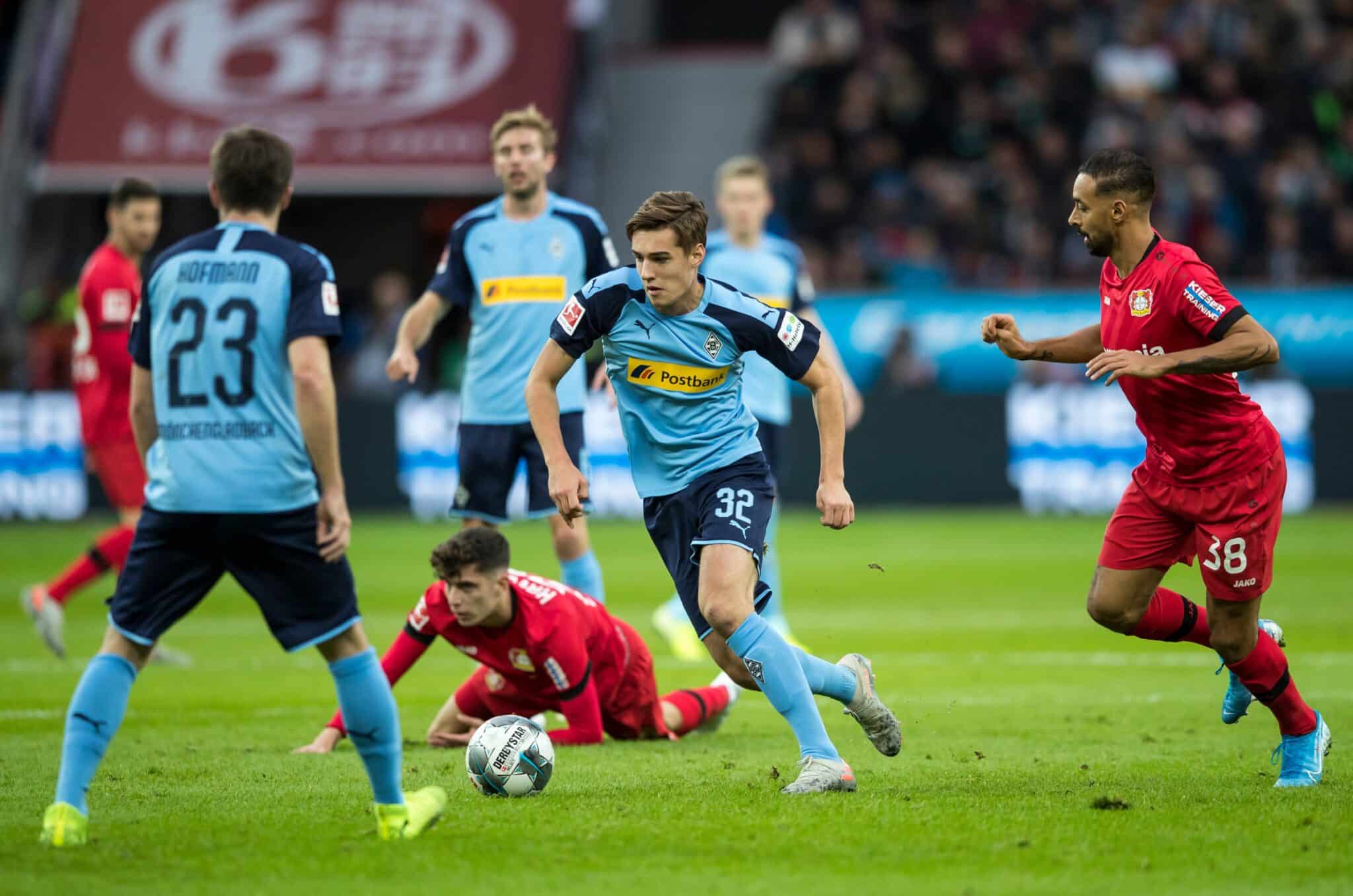 Bayer Leverkusen 1-2 Borussia M'Gladbach: Los de Bosz "ayudan" al Gladbach a colocarse como único lider. Fuente: (@borussia)