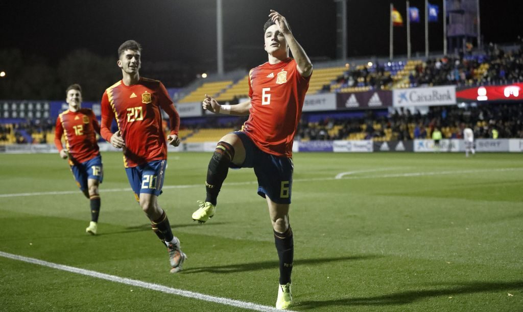 Manu García celebra el 1-0 en Santo Domingo con la selección de España sub21