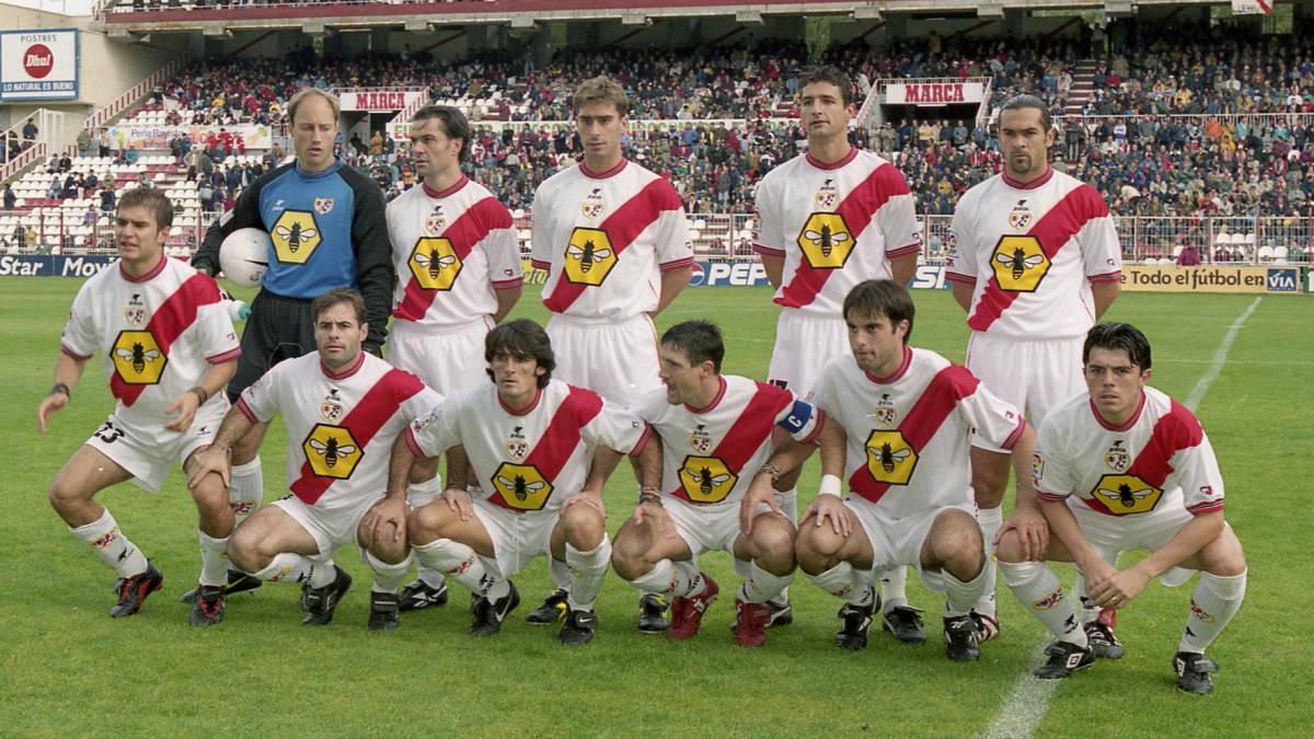 Un once del Rayo Vallecano aquella temporada