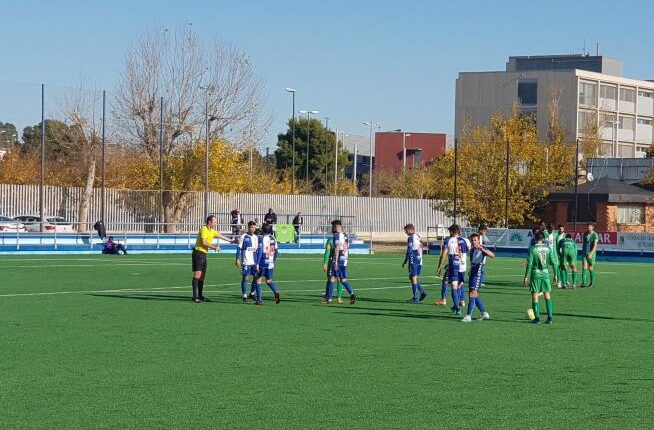 Imagen del partido entre el Ebro y el Cornellá.