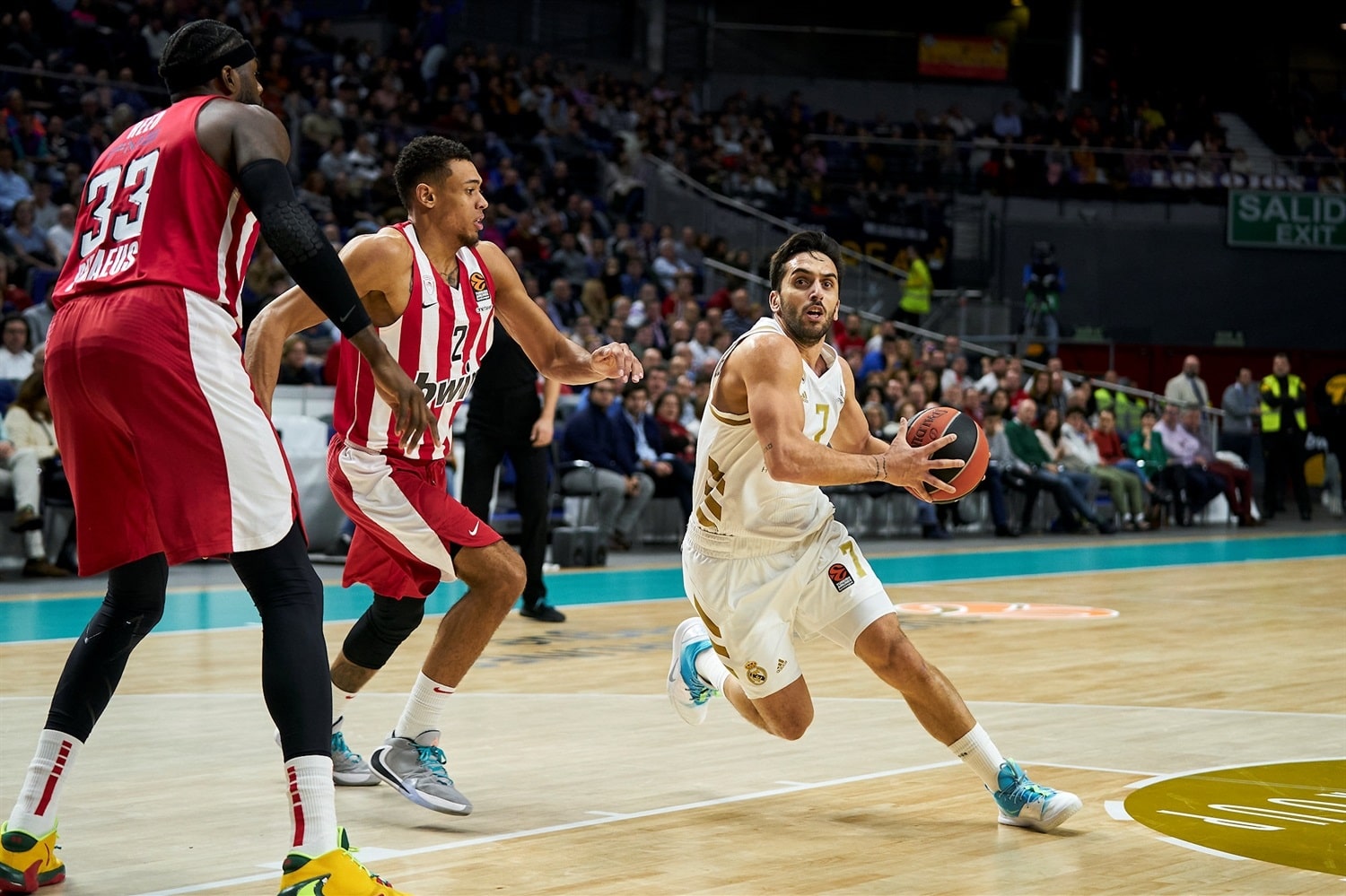 Victoria del Real Madrid sobre el Olympiacos Piraeus