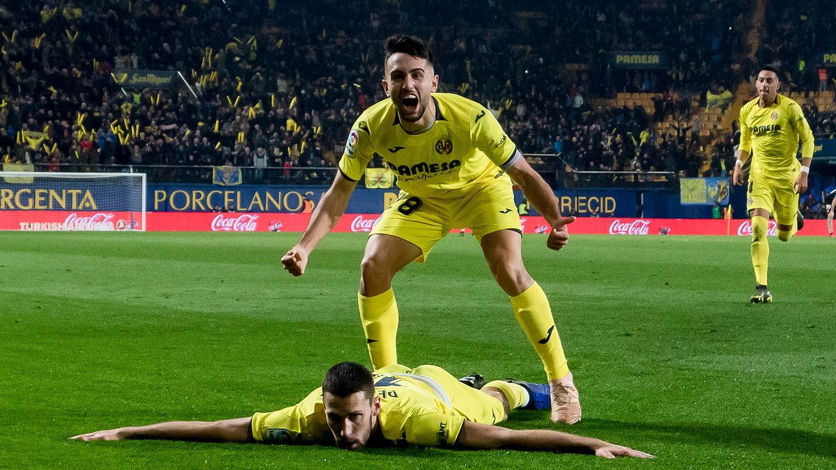 Manu Morlanes celebrando un gol con el Villarreal