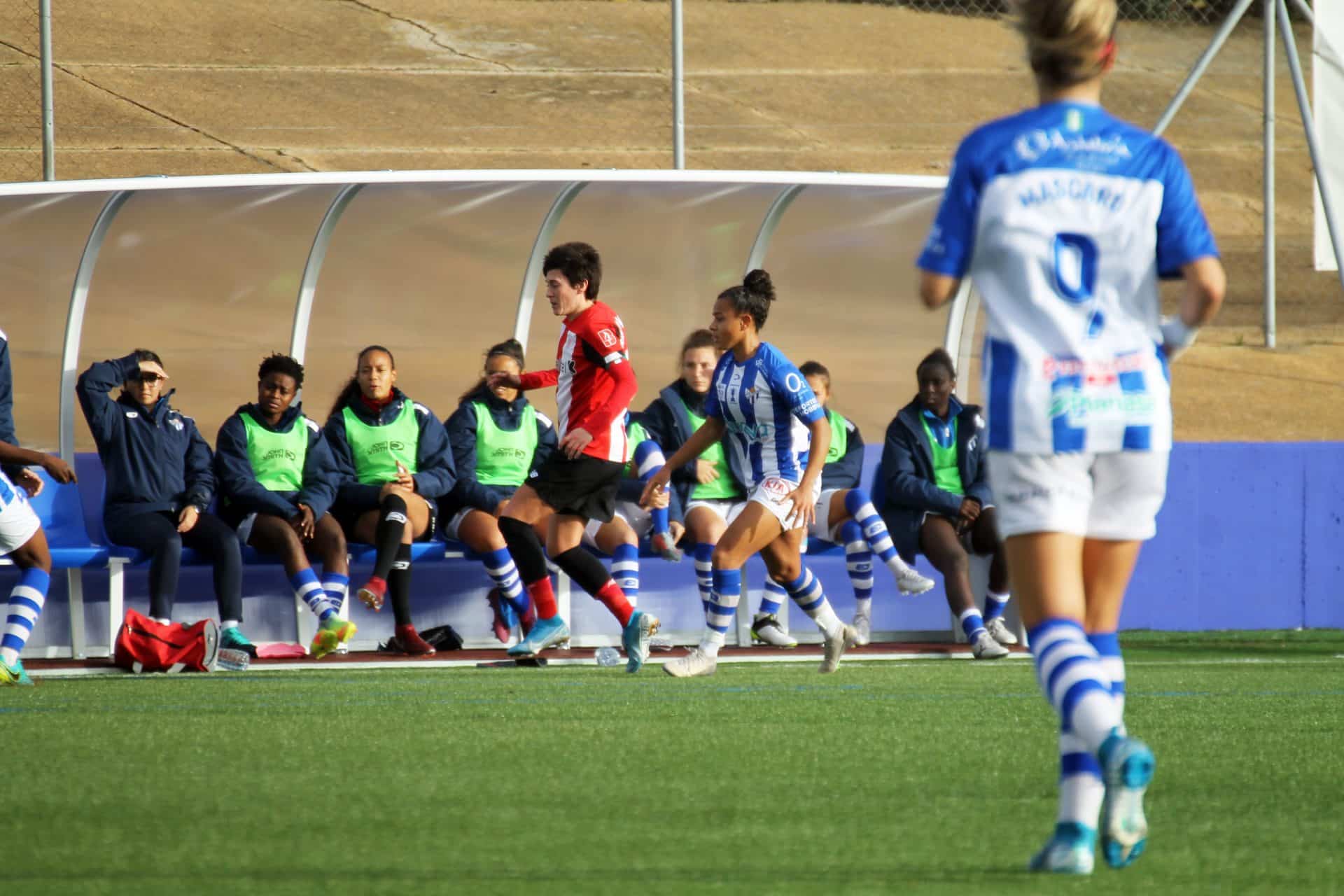 Erika, goleadora esta tarde, en un instante del partido. Fuente: Athletic Club.