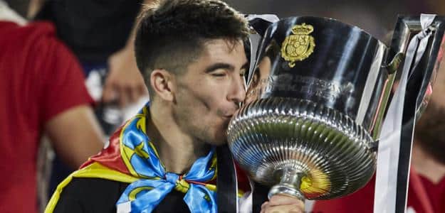 Carlos Soler: blanquinegro hasta 2023 3 Carlos Soler: blanquinegro hasta 2023