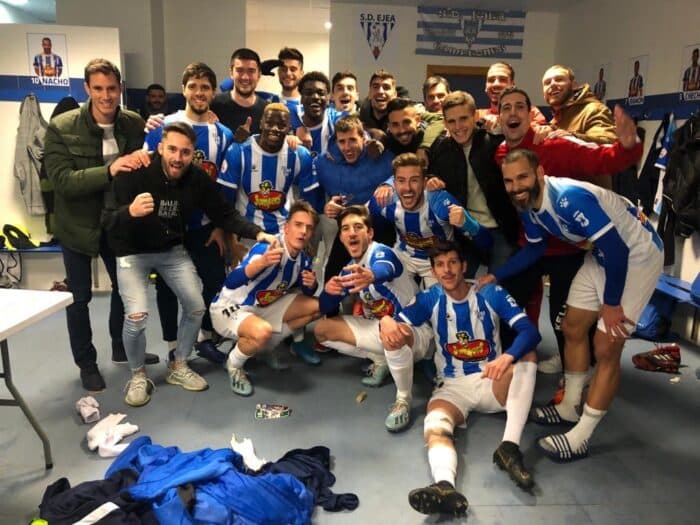 El Ejea venció y convenció ante el Llagostera