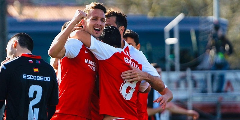 De Jong celebra el primer tanto | Imagen: Sevilla FC