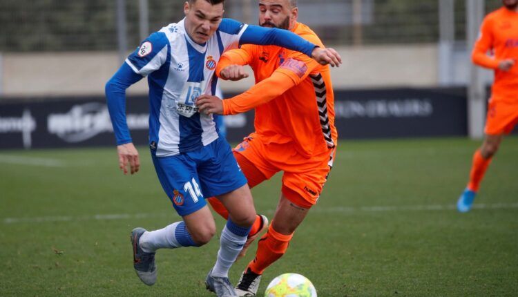 Lance del juego Espanyol ‘B’ - Ebro de la pasada jornada