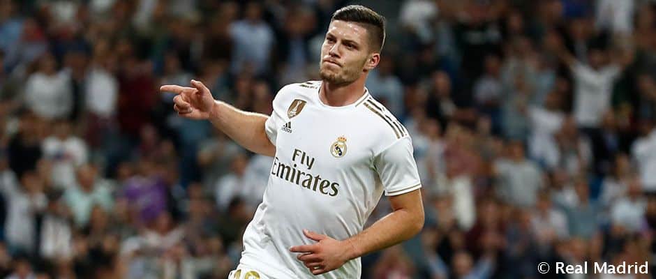 Luka Jovic celebra un gol como jugador del Real Madrid Club de Fútbol. Foto: Real Madrid Club de Fútbol.