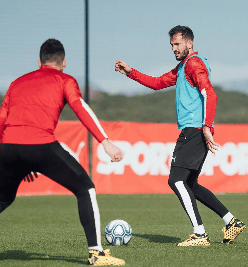 Stuani en el entrenamiento del Girona. Fuente: Girona FC