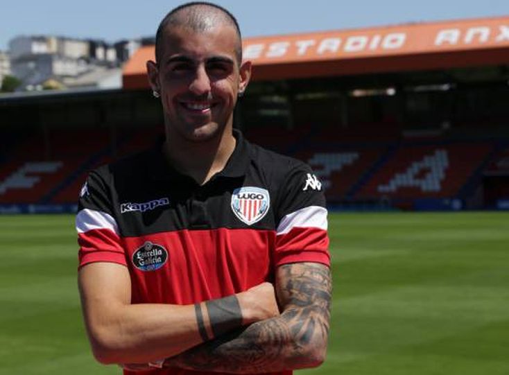 Carlos Castro en su presentación con el Lugo en 2019