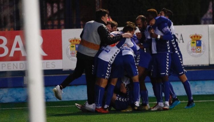 Celebración del gol del Ebro